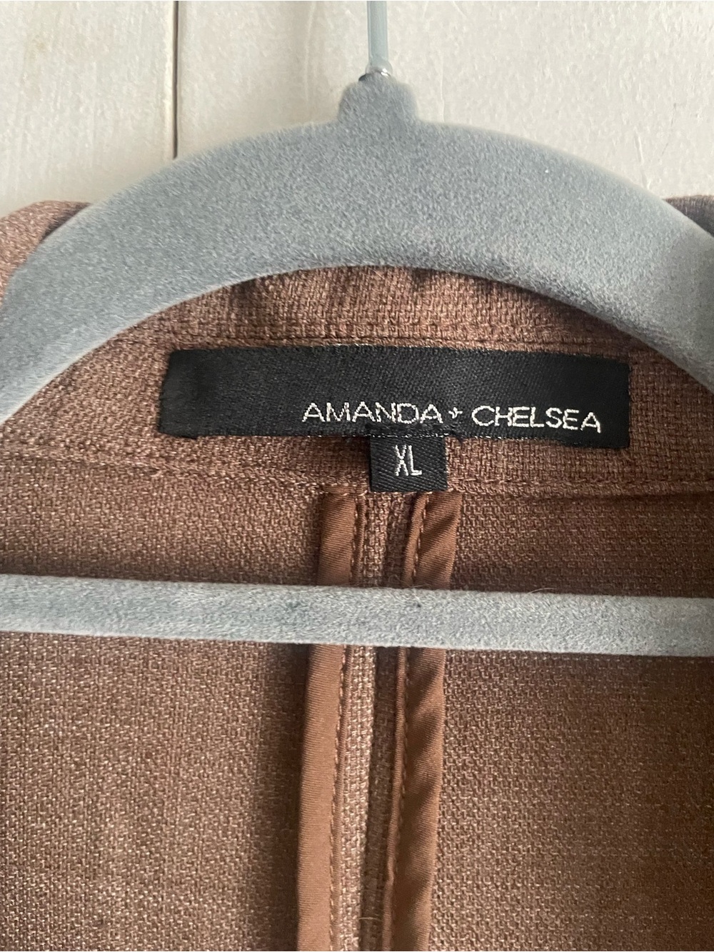 Amanda & Chelsea Women's Scrunch Sleeve Brown Blazer - NWT - Picture 4 of 8